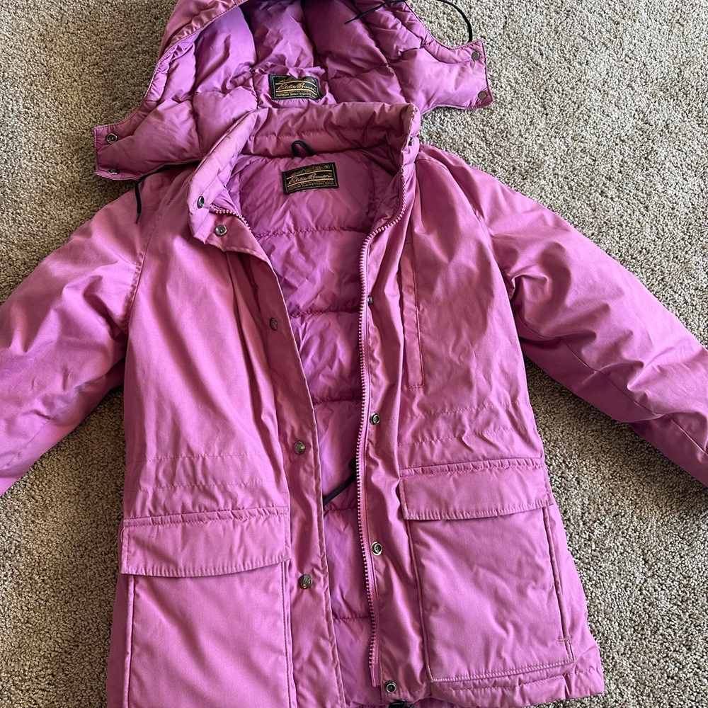 Hard shell Puffer Coat - Picture 2 of 6